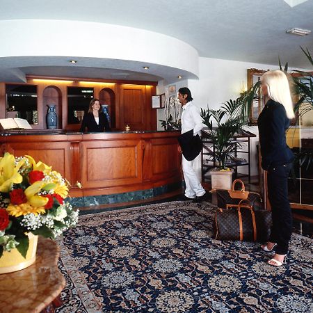 Hotel Savoy Palace Gardone Riviera Luaran gambar
