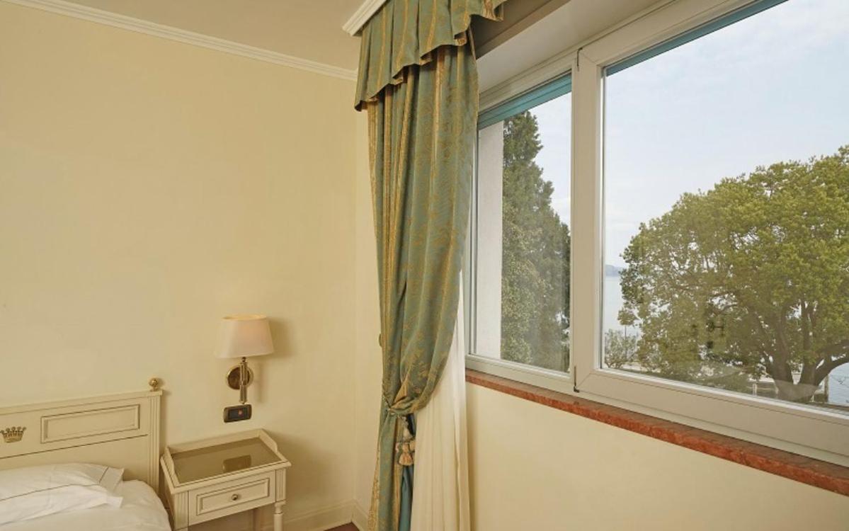 Hotel Savoy Palace Gardone Riviera Luaran gambar