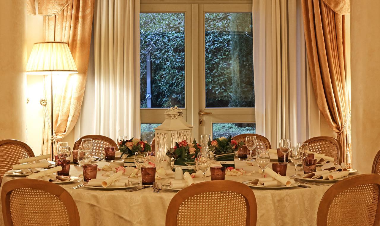 Hotel Savoy Palace Gardone Riviera Luaran gambar