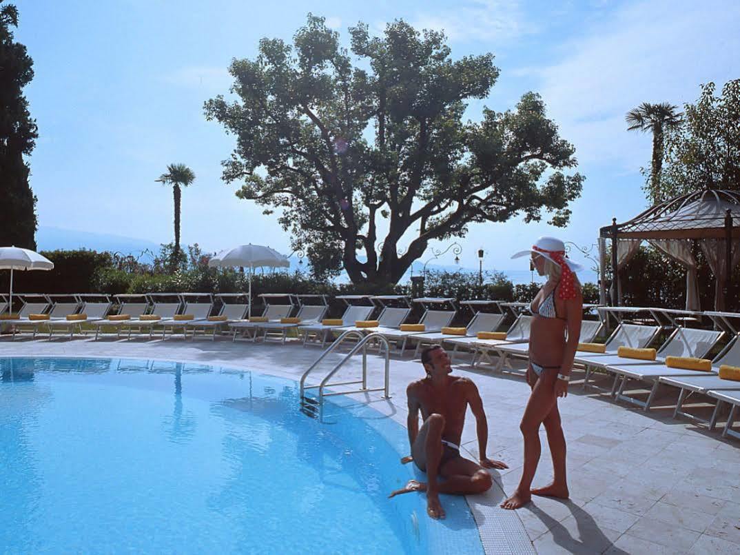 Hotel Savoy Palace Gardone Riviera Luaran gambar